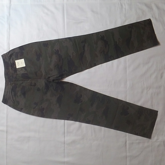 L.T.J. Letters to Juliet Green Camo High Waist Drawstring Cargo Joggers NWT - Picture 5 of 6